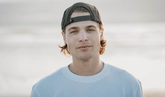 Who Is Max McNown? Age, Family Background, Biography & Music Career