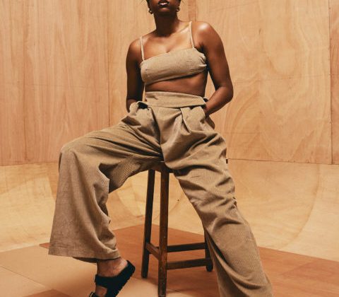 Who Is Anaiis? Age, Family Background, Biography & Music Career