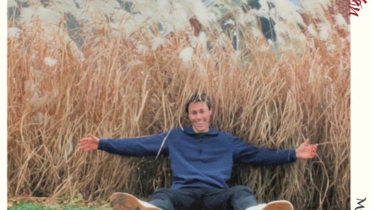 Get to Know Singer Alex Crichton: Age, Background, Personal Life & Career Growth
