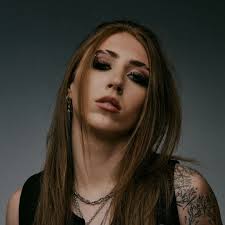 Singer Kami Kehoe Age, Family, Bio, Life and Career